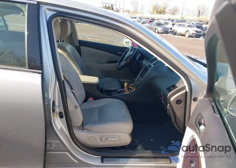 2011 Lexus Es 350 from USA, damaged, VIN JTHBK1EG0B2431345